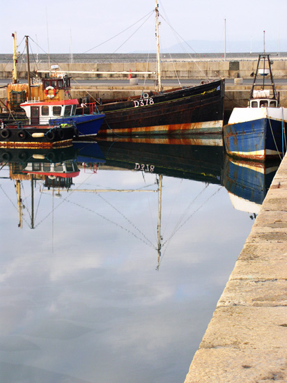 calm harbour