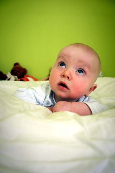 ruadhán, tummy time