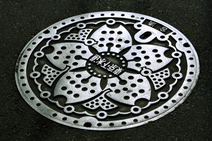 japanese manhole cover